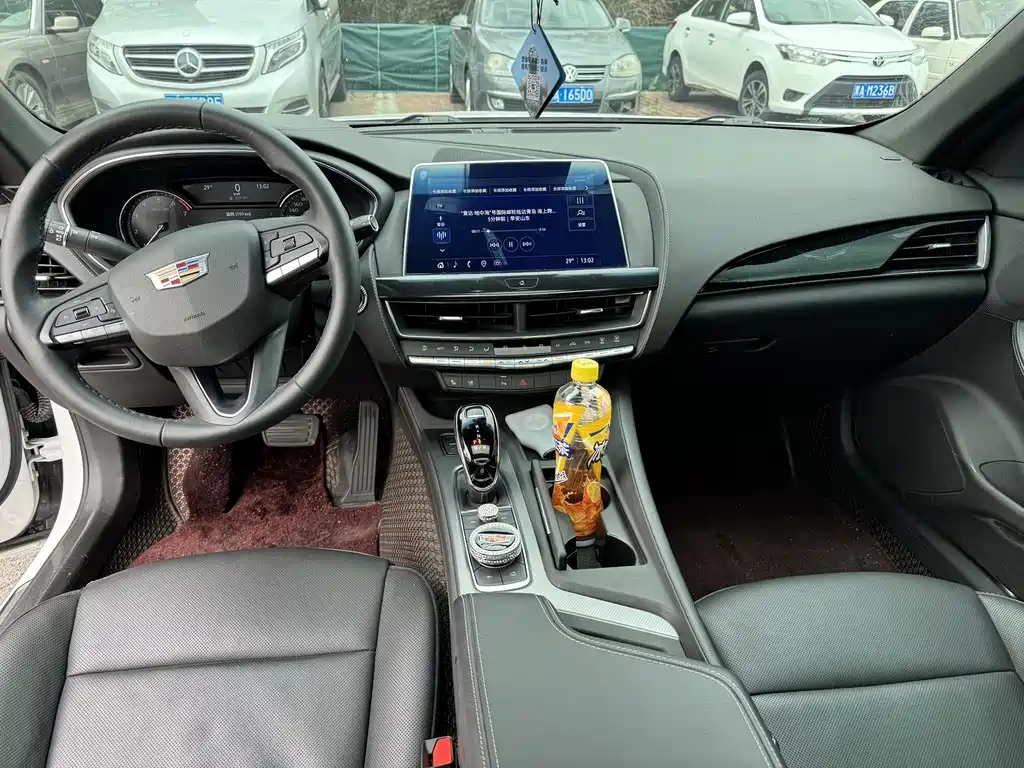 Cadillac CT5 2022 28T Luxury （ Standard ）