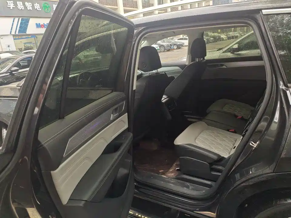 Volkswagen Tavendor — миниатюра 6