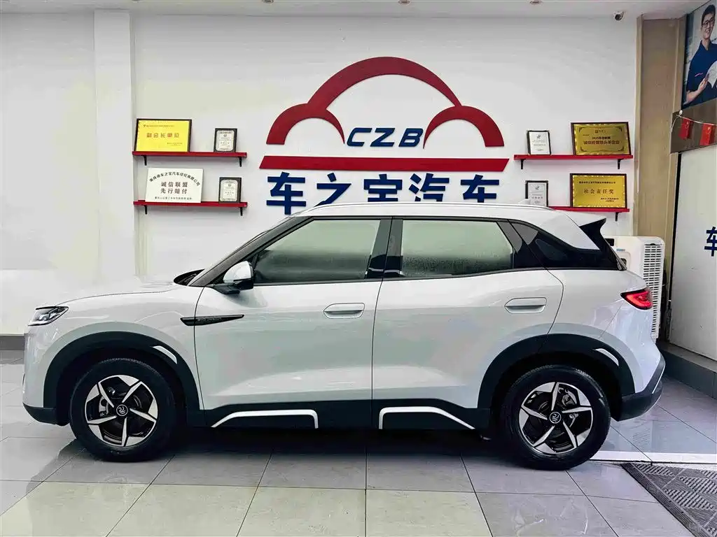BYD Yuan UP — миниатюра 5