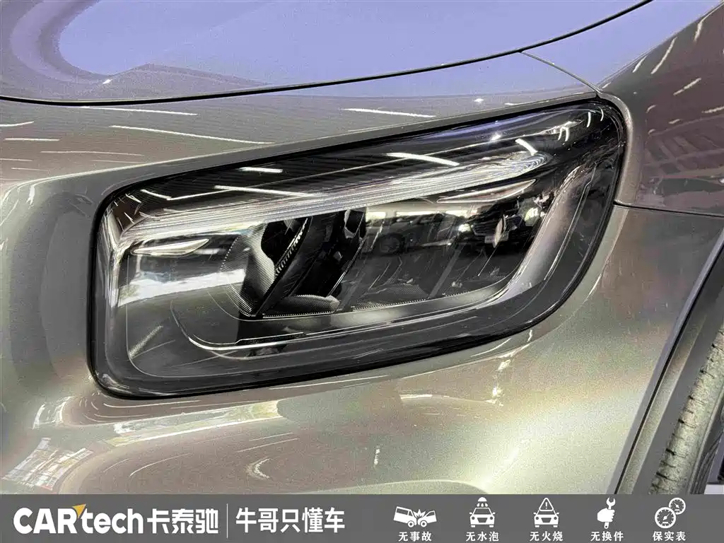 Mercedes-Benz GLB — миниатюра 11