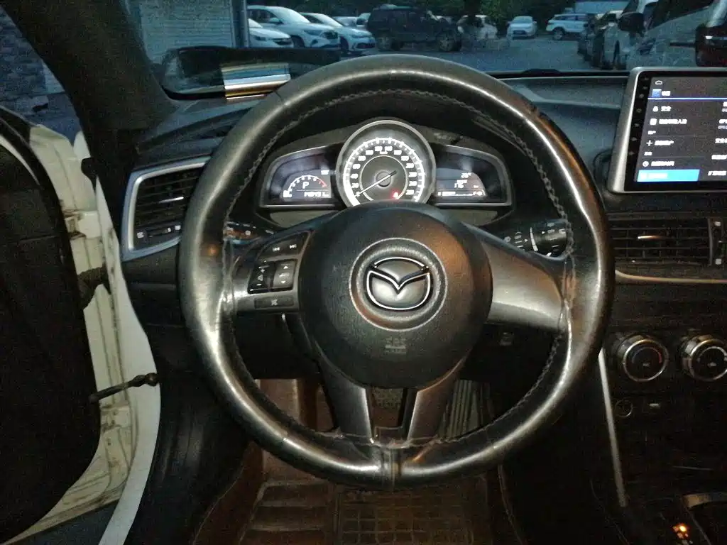 Mazda CX-4 — миниатюра 11