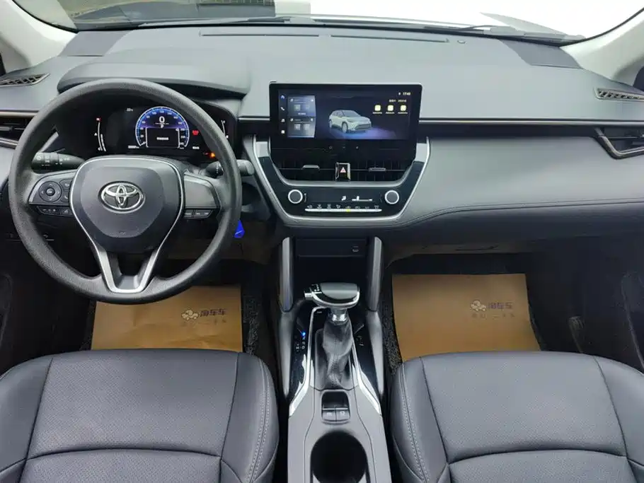 Toyota Frontlander — миниатюра 12