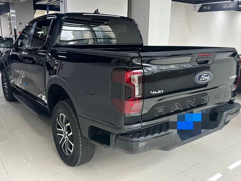 Ford Ranger 2025 AT