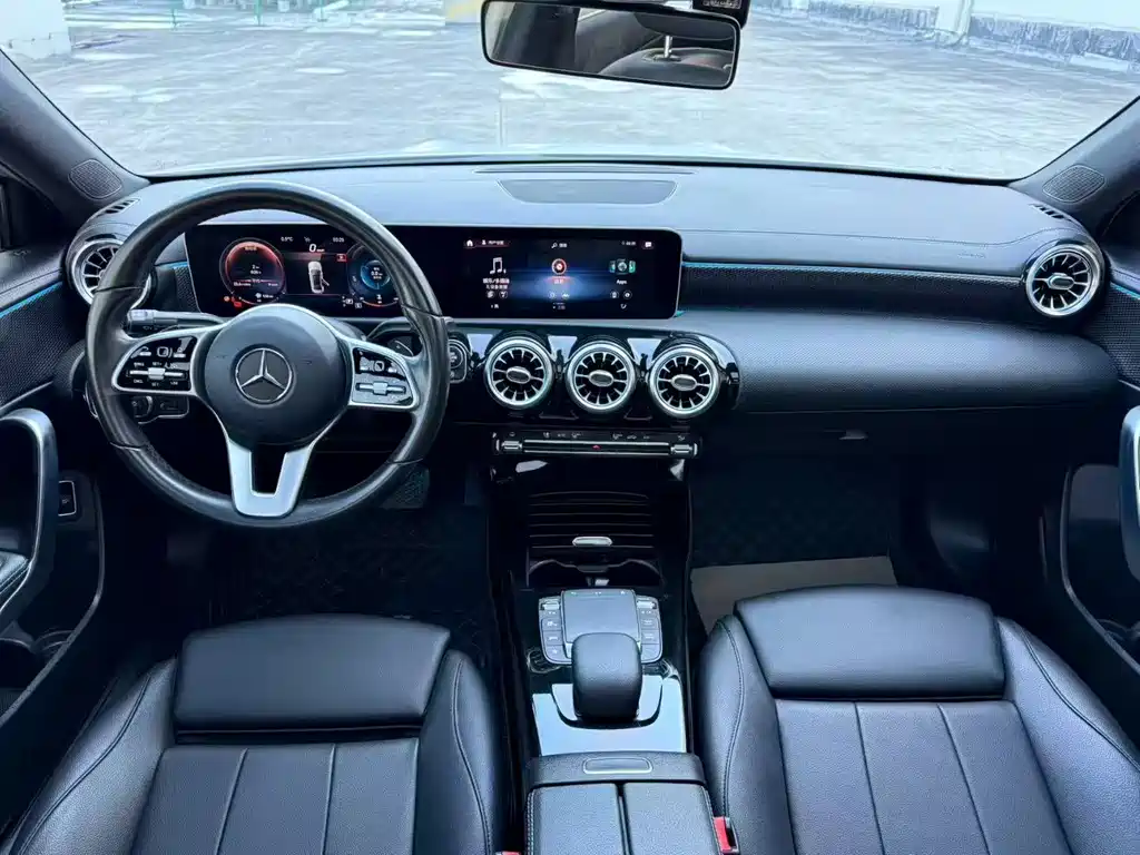 MERCEDES-BENZ A CLASS