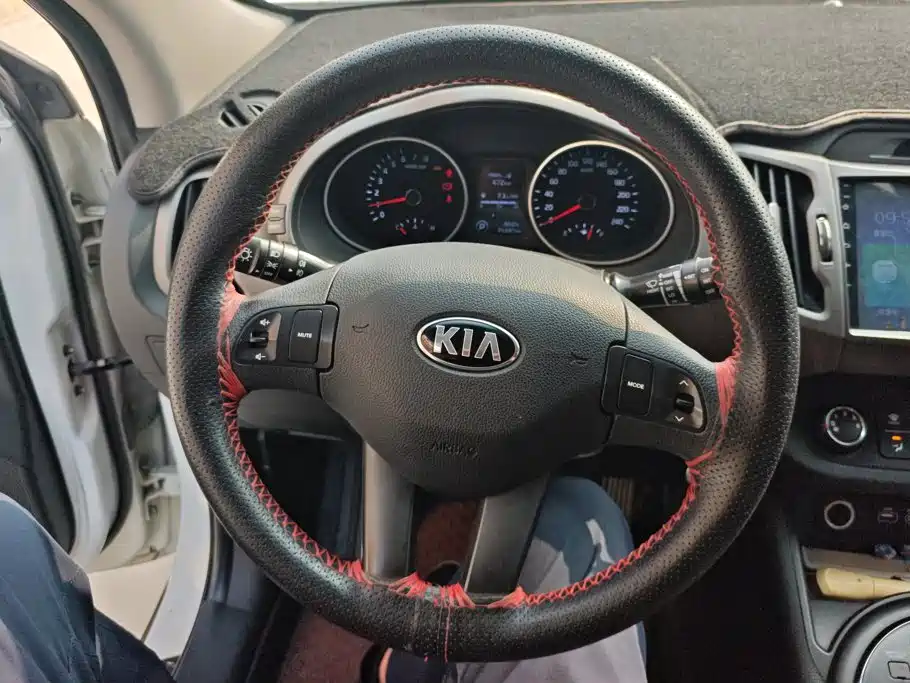 Kia Sportage — миниатюра 15