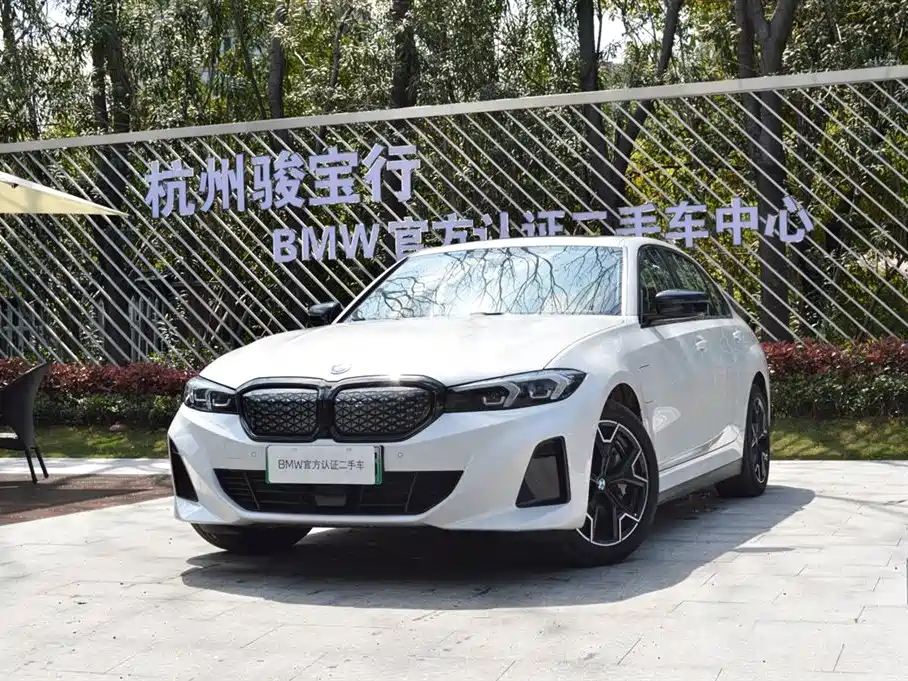 BMW i3 2025