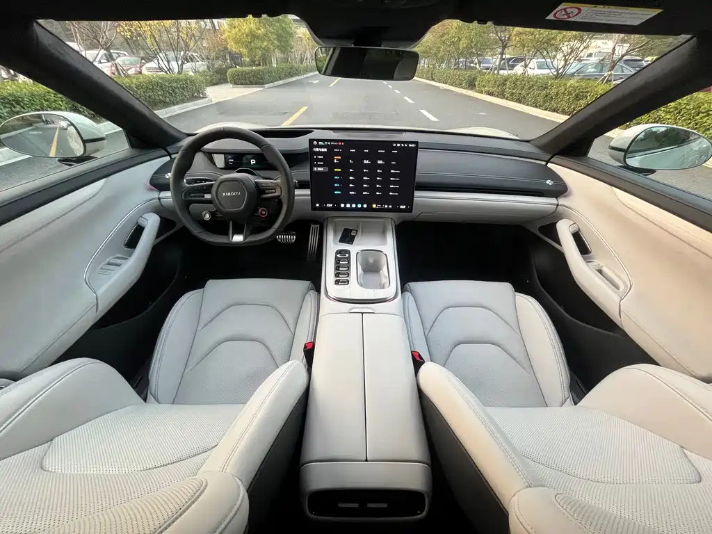 XIAOMI CAR XIAOMI SU7