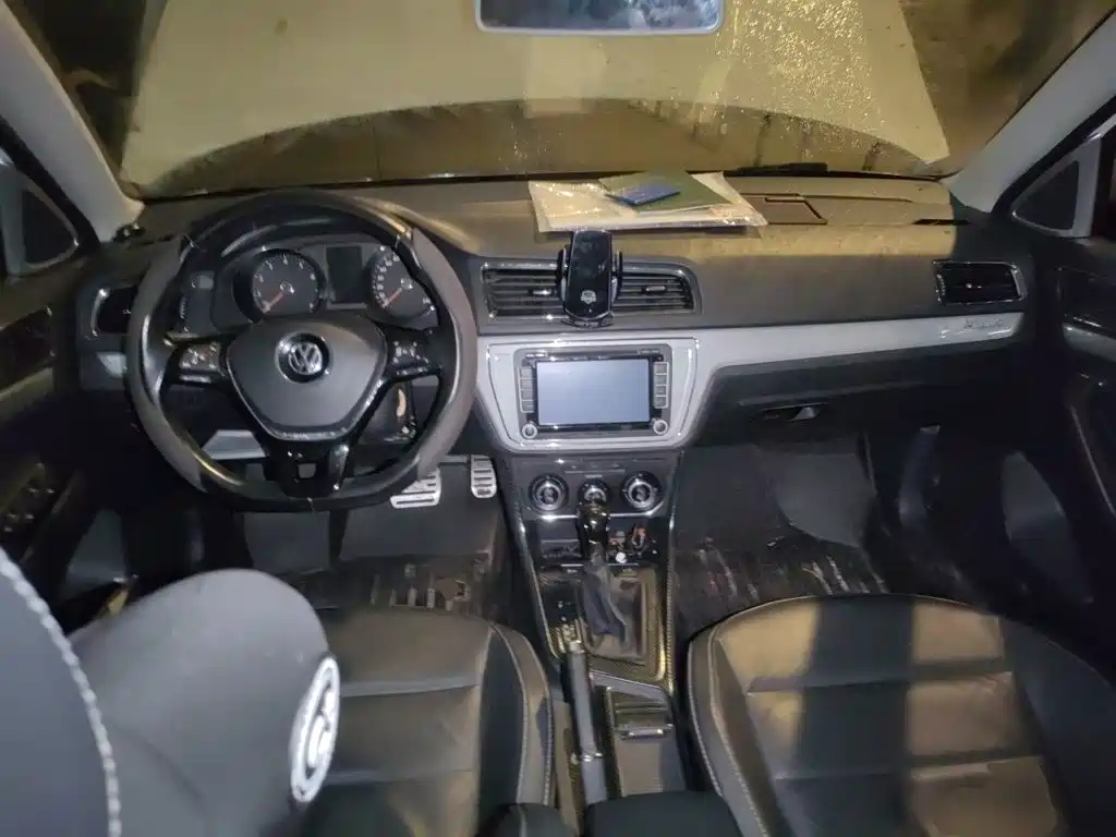Volkswagen Gran Lavida — миниатюра 10