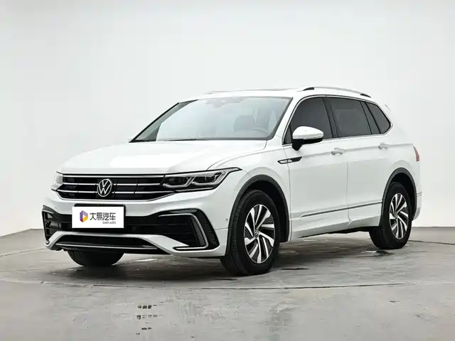 Volkswagen Tiguan L PHEV