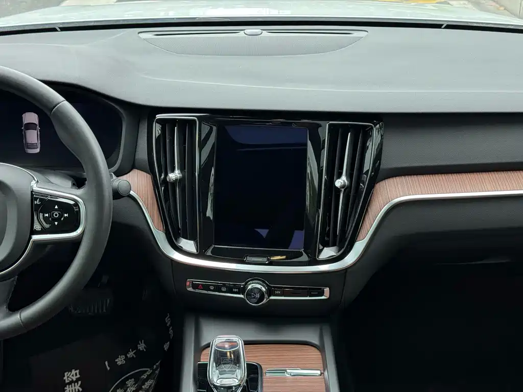Volvo S60 — миниатюра 8