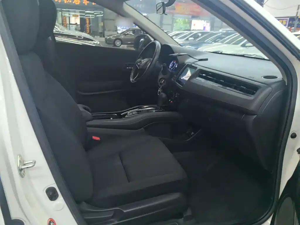 Honda Vezel — фотографии объявления, Фото 25