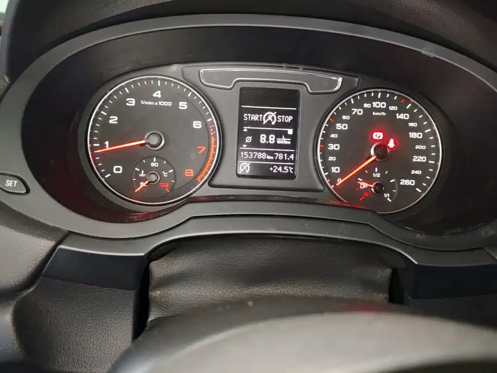 Audi Q3 — миниатюра 12