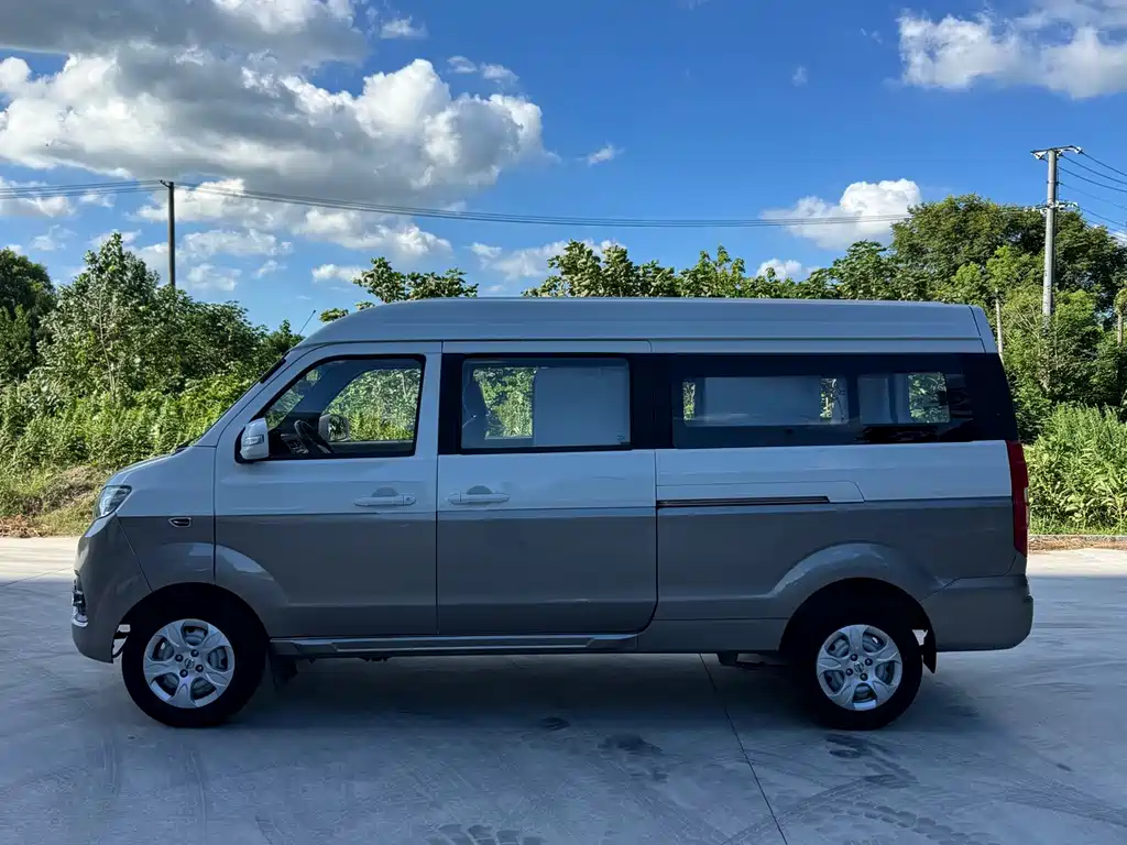 Jinbei Hiace X30L — миниатюра 3