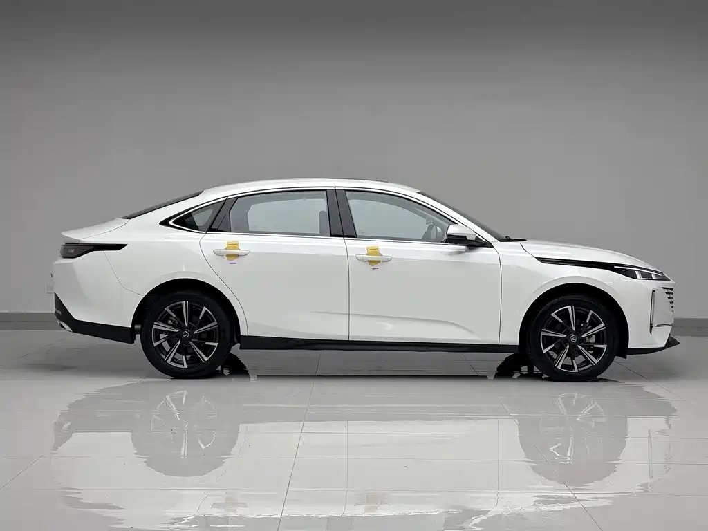 Changan Eado 2025 1.5T 500Bar Luxury