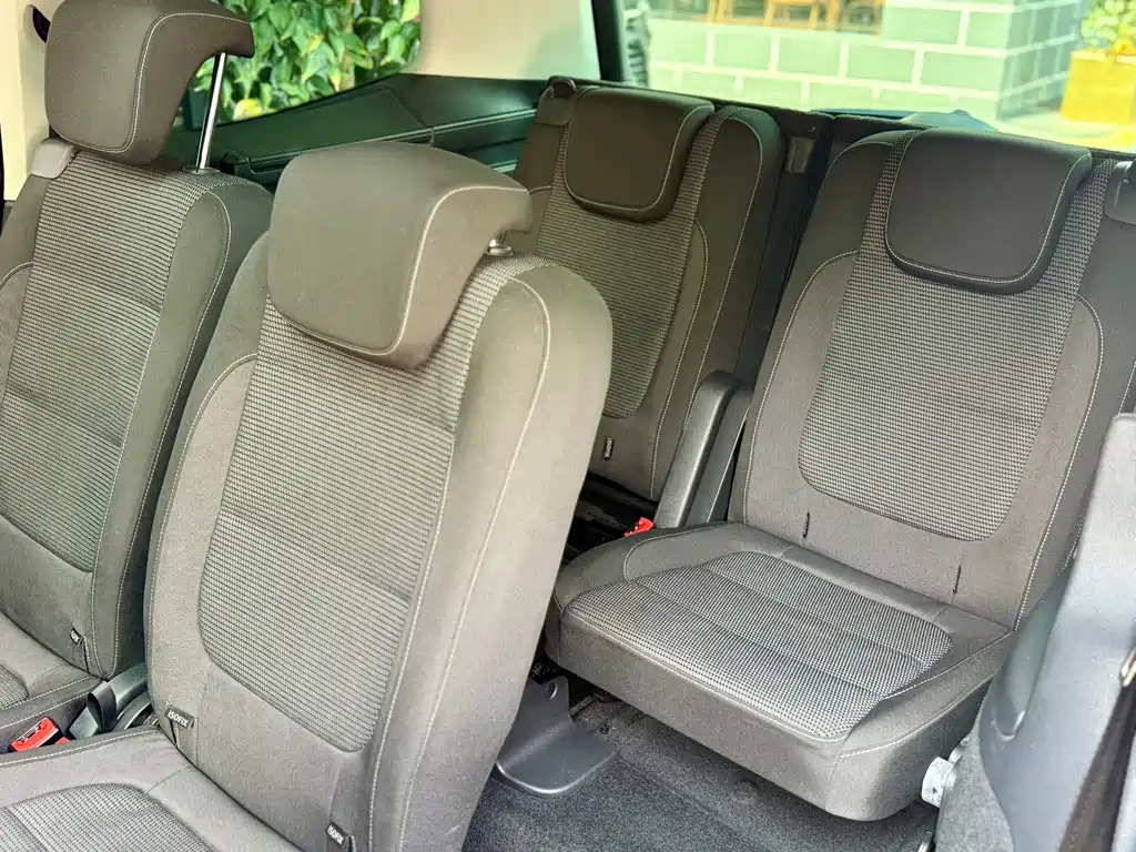 Volkswagen Sharan — миниатюра 16