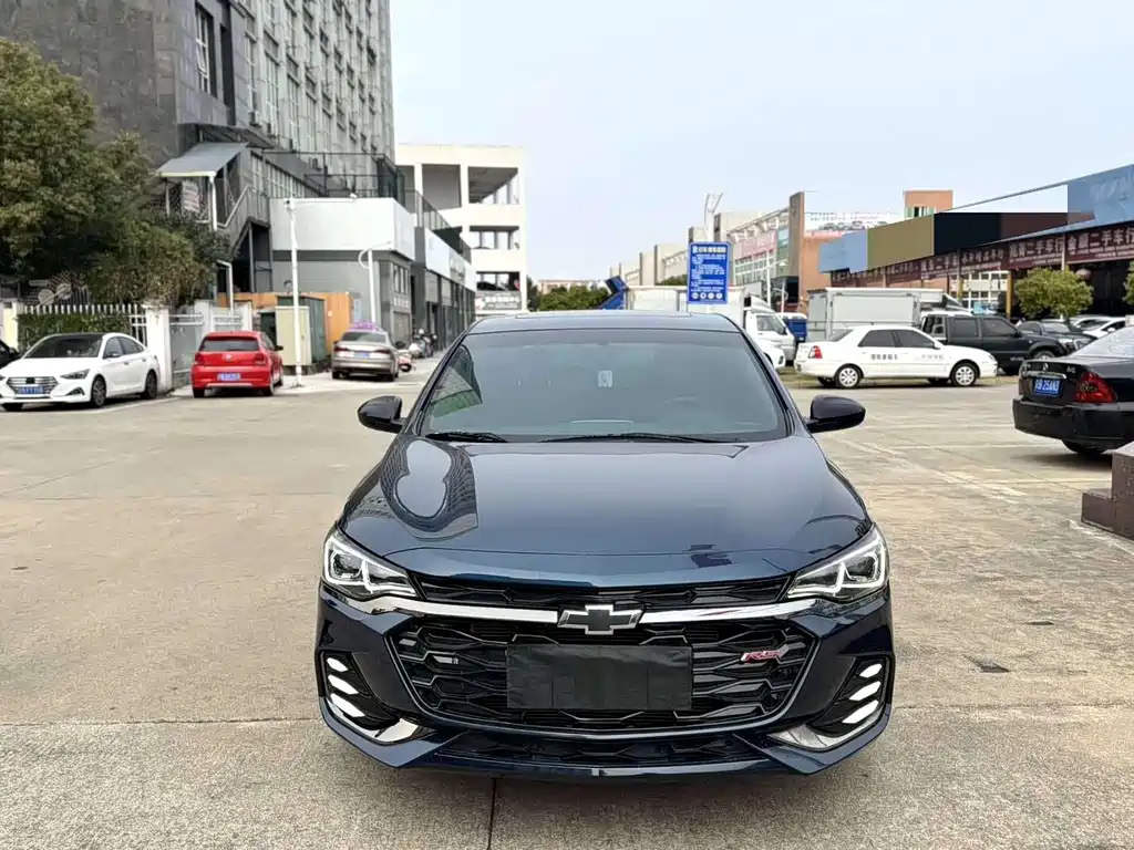 CHEVROLET CRUZE