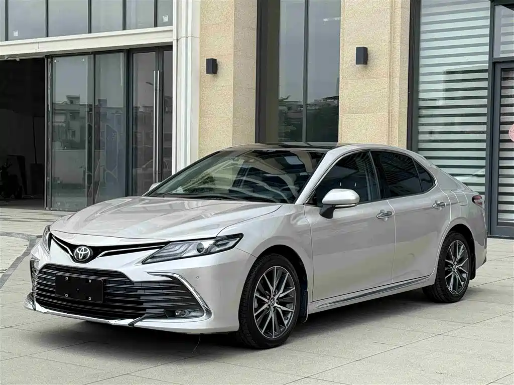 Toyota Camry 2024