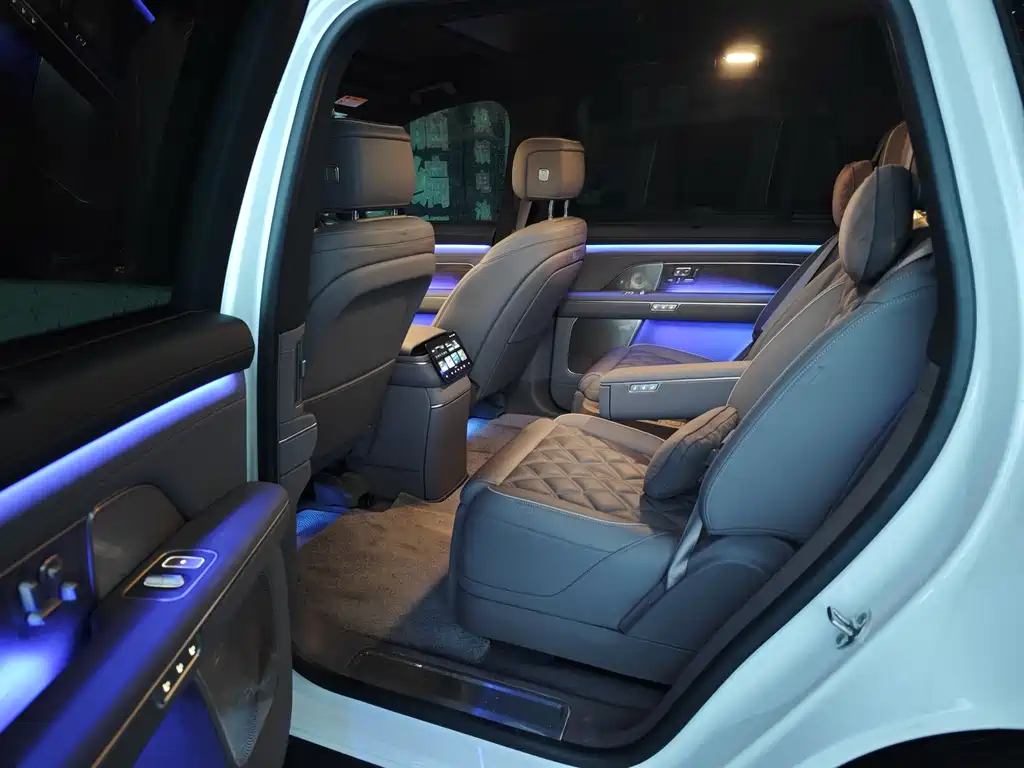 NIO ES8 — миниатюра 6