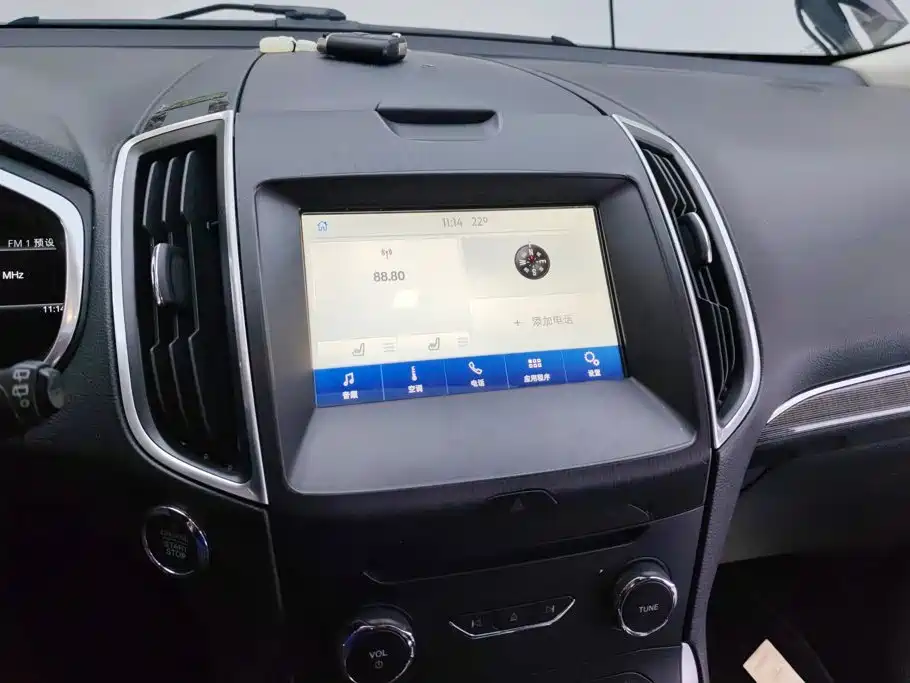 Ford Edge — миниатюра 13