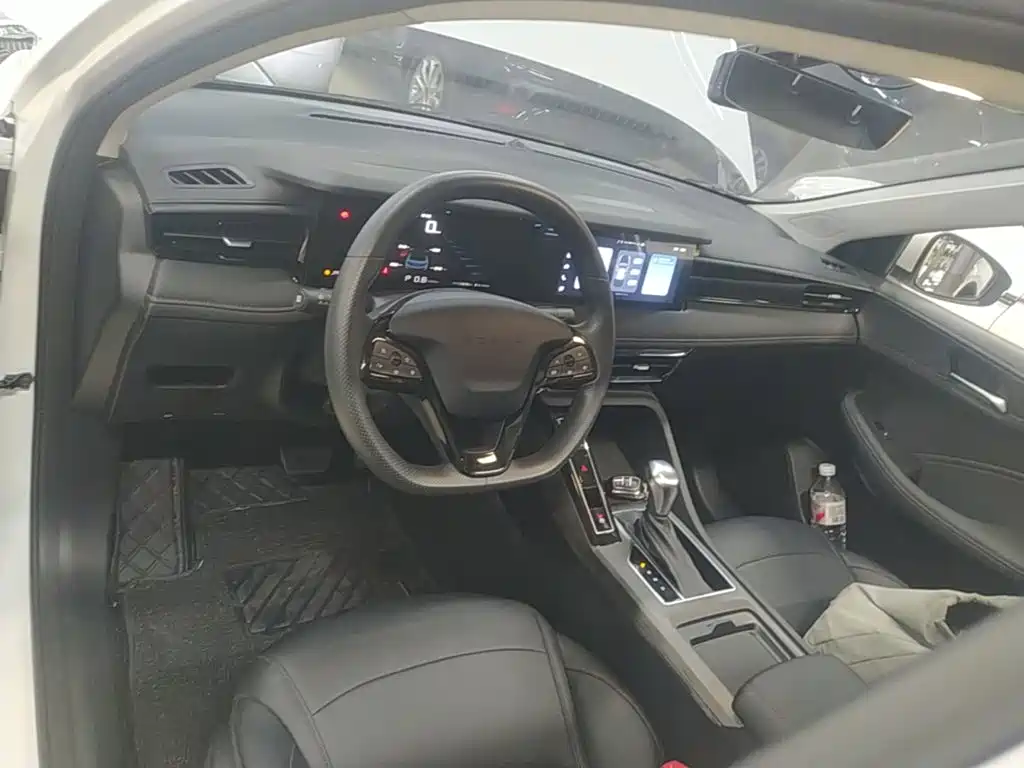 Roewe i5 2023 1.5L CVT Luxury