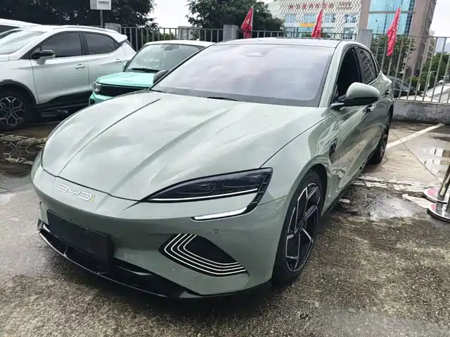 2023 BYD Seal