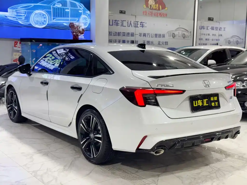 Honda Integra 2023 240TURBO CVT Luxury