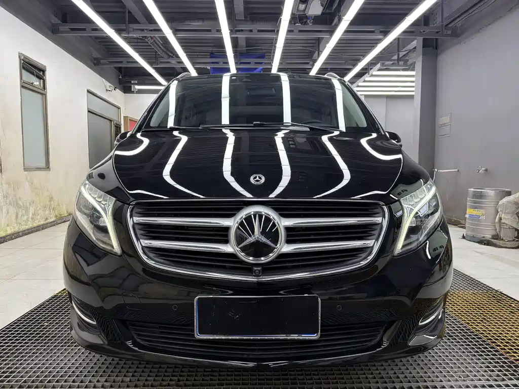 Mercedes-Benz V-Class 2019