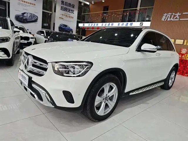MERCEDES-BENZ GLC