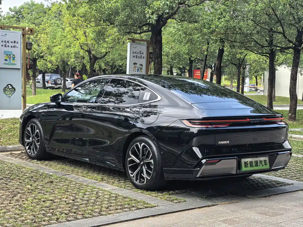Geely Galaxy Galaxy E8 — фотографии объявления, Фото 23