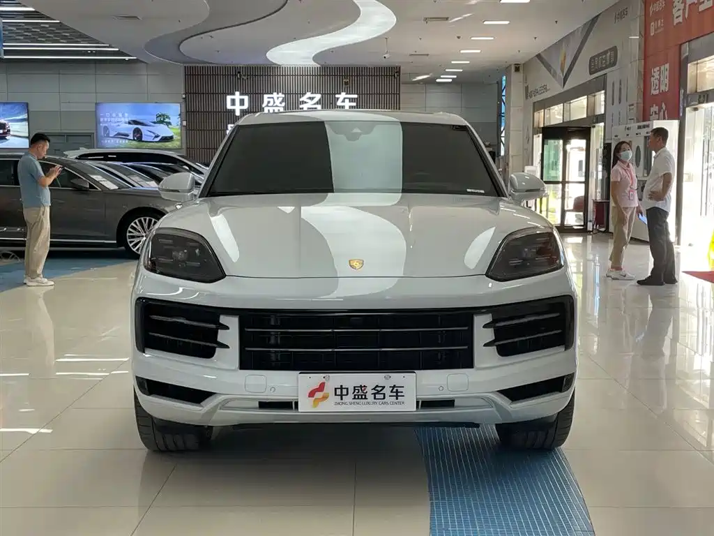 PORSCHE CAYENNE