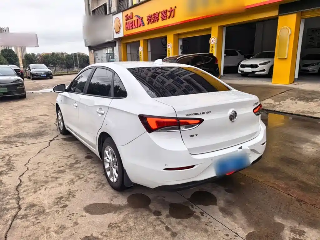 Buick Excelle — миниатюра 5