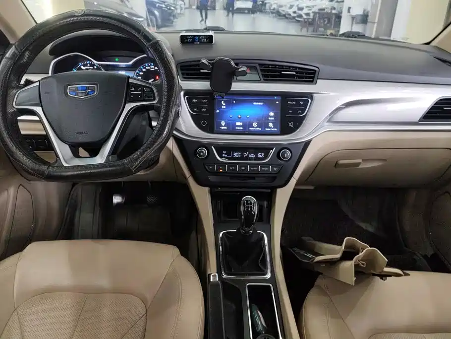 Geely Emgrand — миниатюра 12