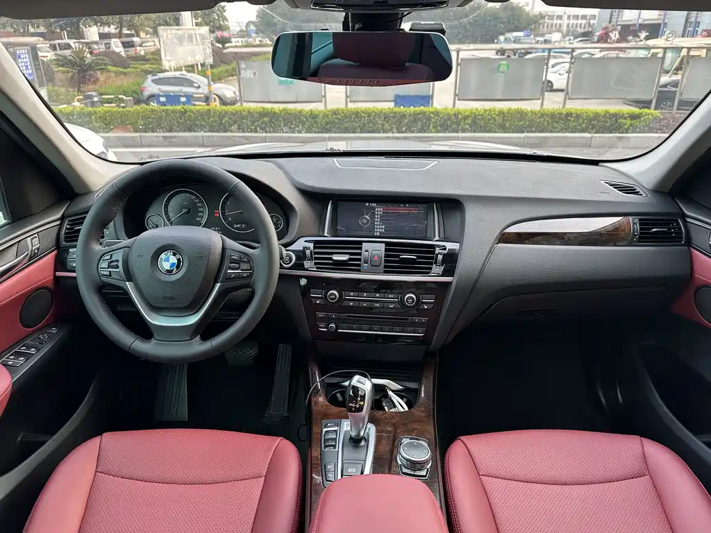 BMW X3 (Import) — миниатюра 9