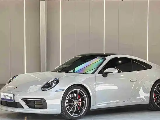 Porsche 911 2023