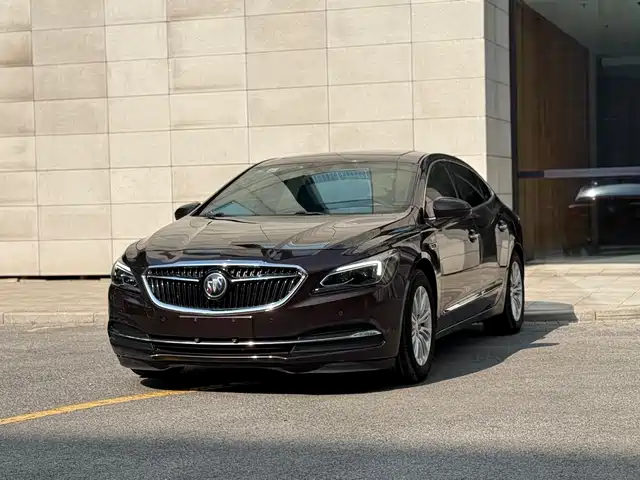 BUICK LACROSSE 2018