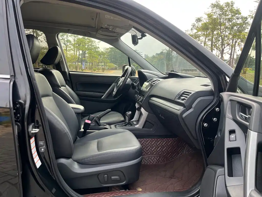 Subaru Forester — миниатюра 11