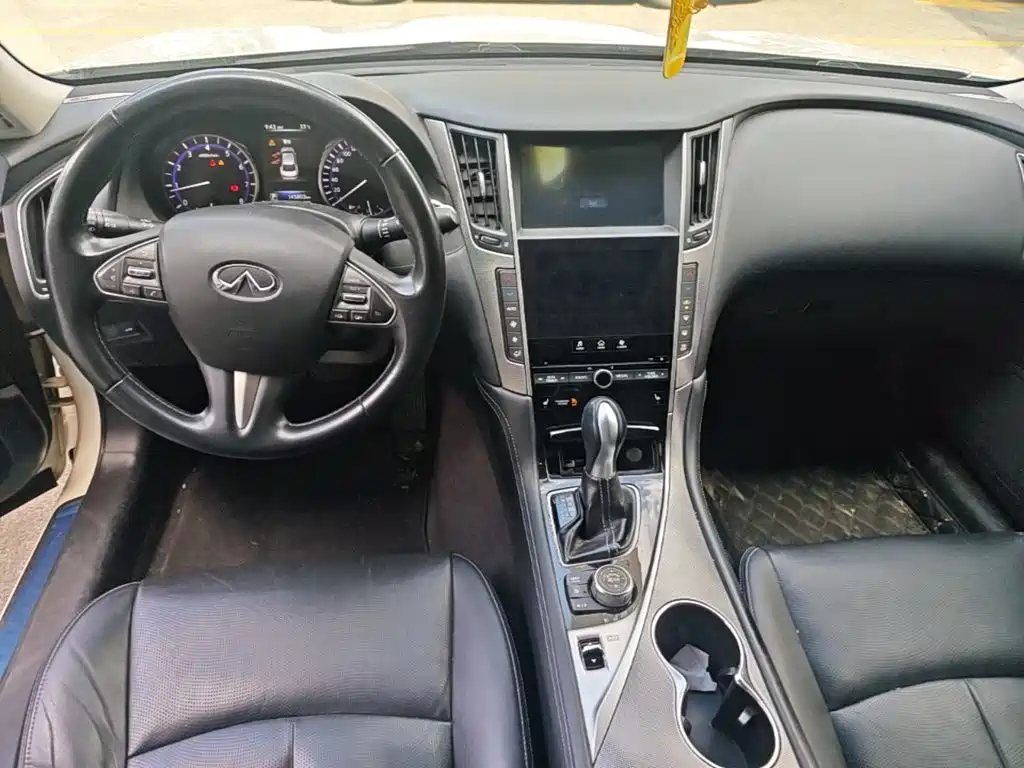 Infiniti Q50 — миниатюра 10
