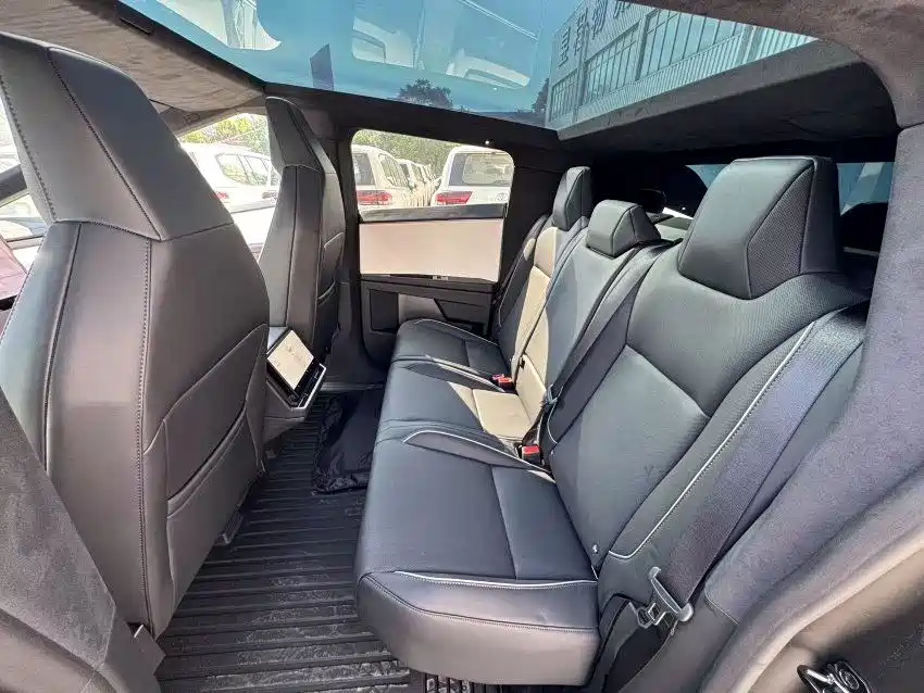 Tesla Cybertruck 2024 Electric