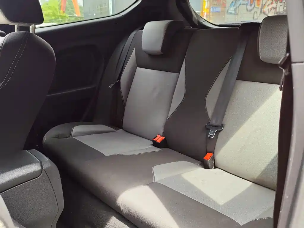 Ford Fiesta 1.6T ST, фото 9