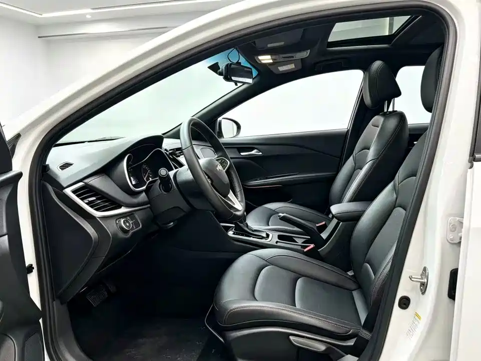 Chevrolet Monza — миниатюра 4