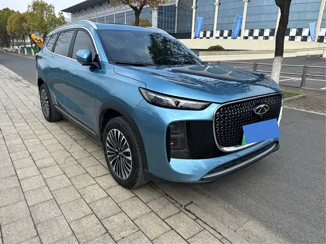 2025 Chery Tiggo 8
