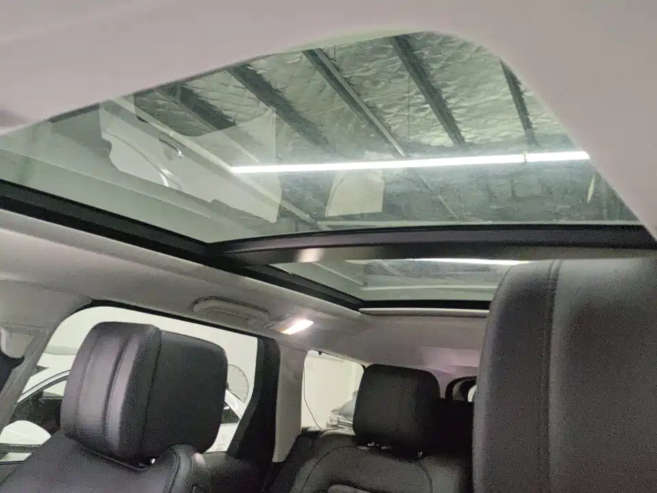 Land Rover Sport — миниатюра 12