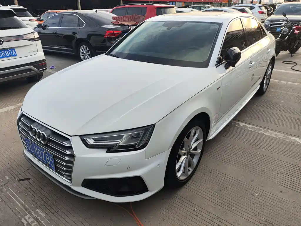 Audi A4L 2019