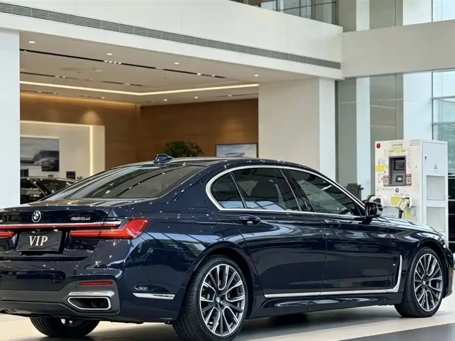 BMW 7 Series 7 2021 740Li Lead M Sport