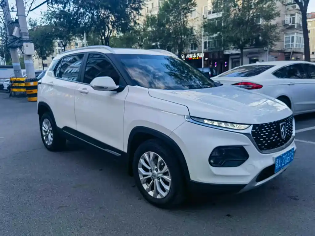 Baojun 510 — миниатюра 2