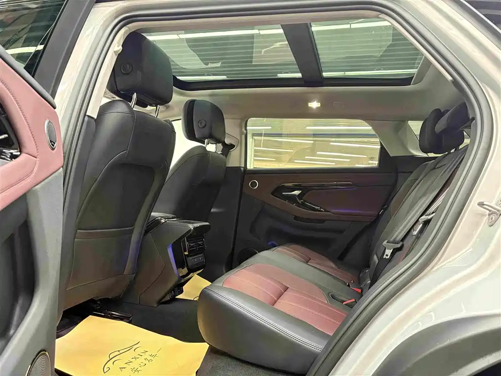 Land Rover Evoque — миниатюра 14