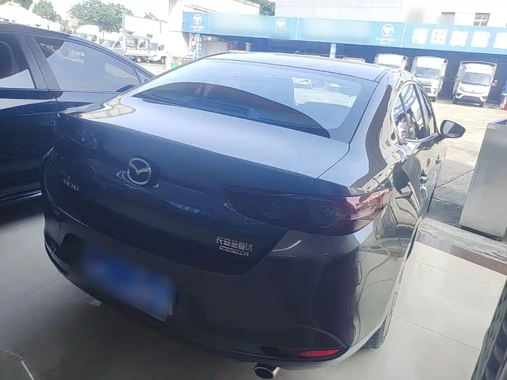 Mazda 3 Axela — миниатюра 7
