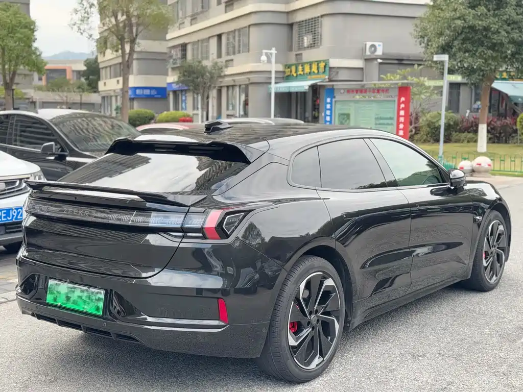 ZEEKR EXTREME KRYPTON 001