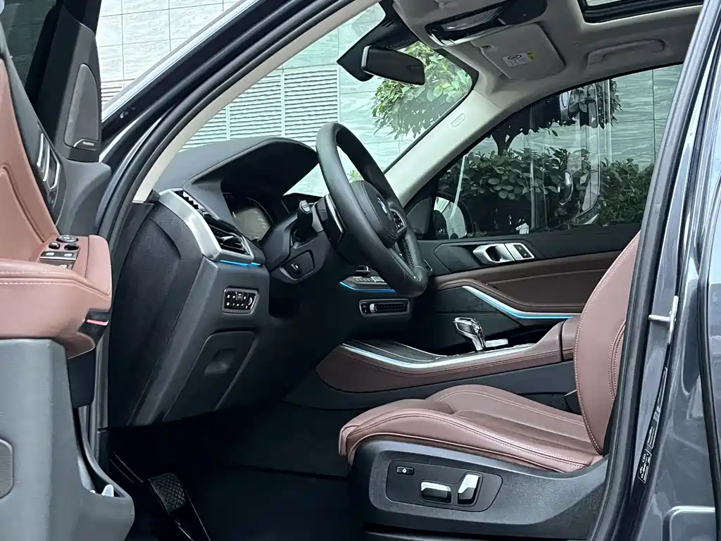BMW X5 2020 xDrive40i M Sport