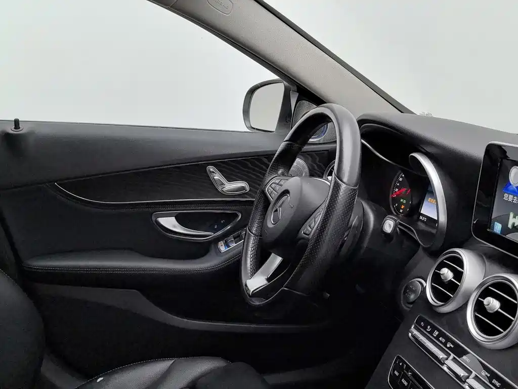Mercedes-Benz C-Class (Import) — миниатюра 22